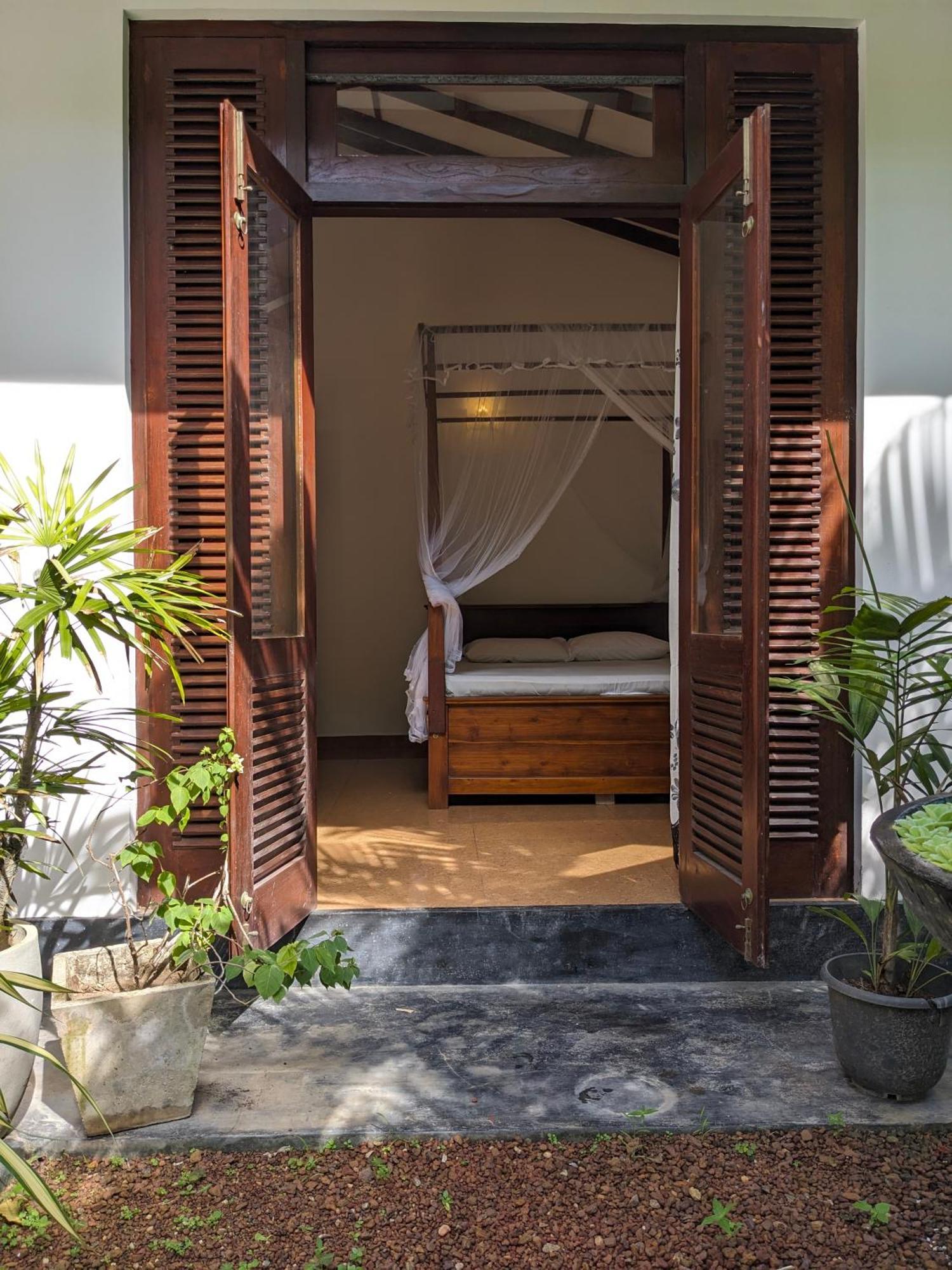 Mirewon Guest Hotel Weligama Exterior photo