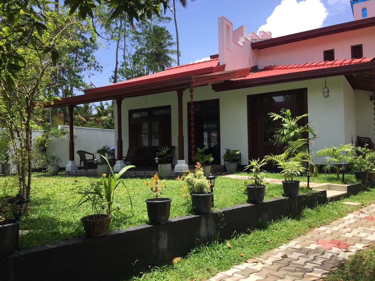 Mirewon Guest Hotel Weligama Exterior photo
